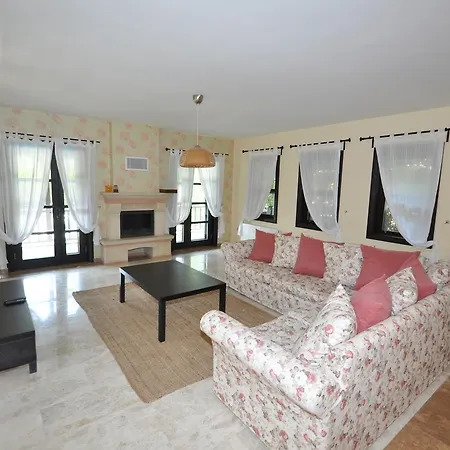 Sedir 4 Villa Camlikoy
